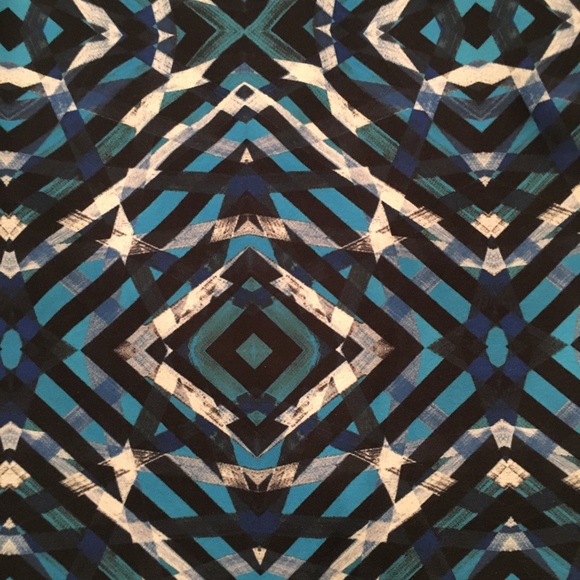 NBD STRAPLESS DRESS - Picture 9 of 12